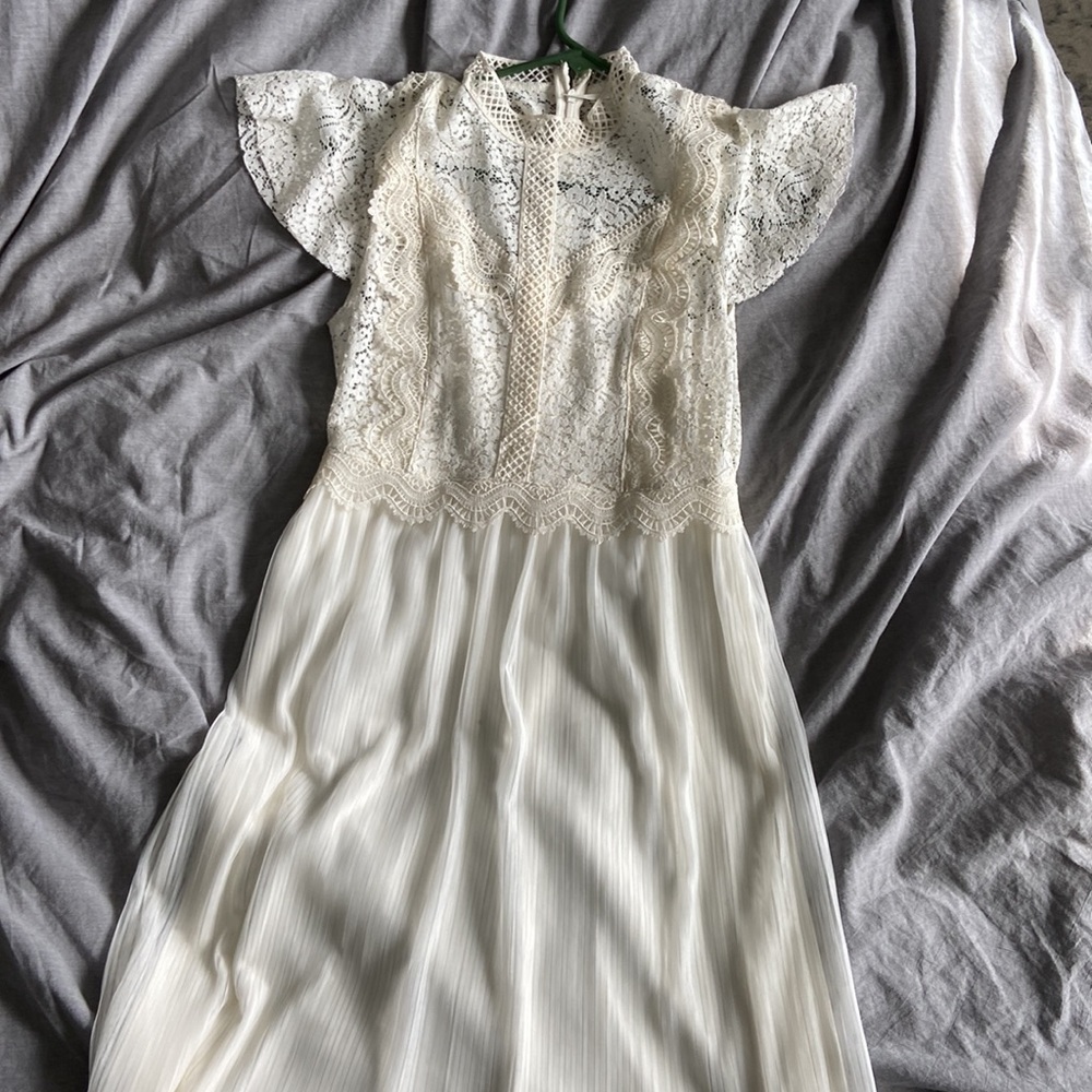 Feather Bone by Anthropologie dress. Size 4. Cream color. Mini dress.